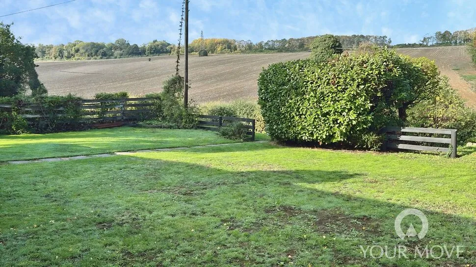Valley Road, Church End, DA3, photo 2