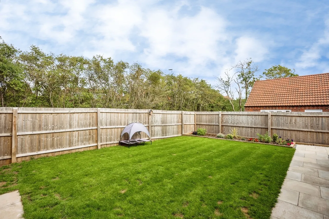 Calcraft Drive, Bottesford, NG13, photo 4