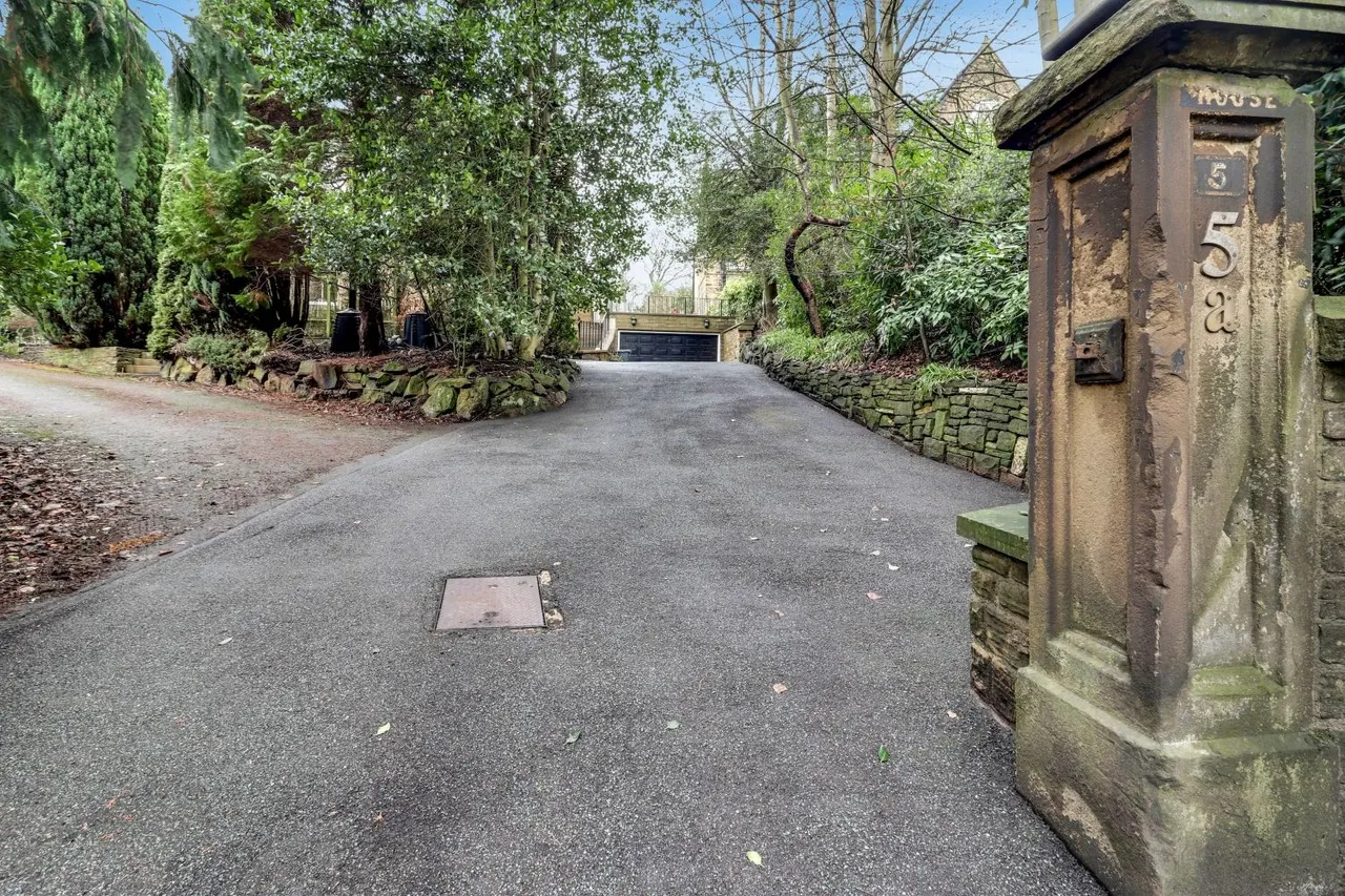 Halifax Road, Huddersfield, HD3, photo 21
