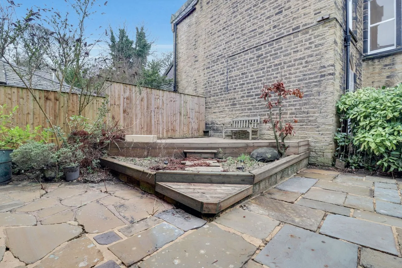 Halifax Road, Huddersfield, HD3, photo 19