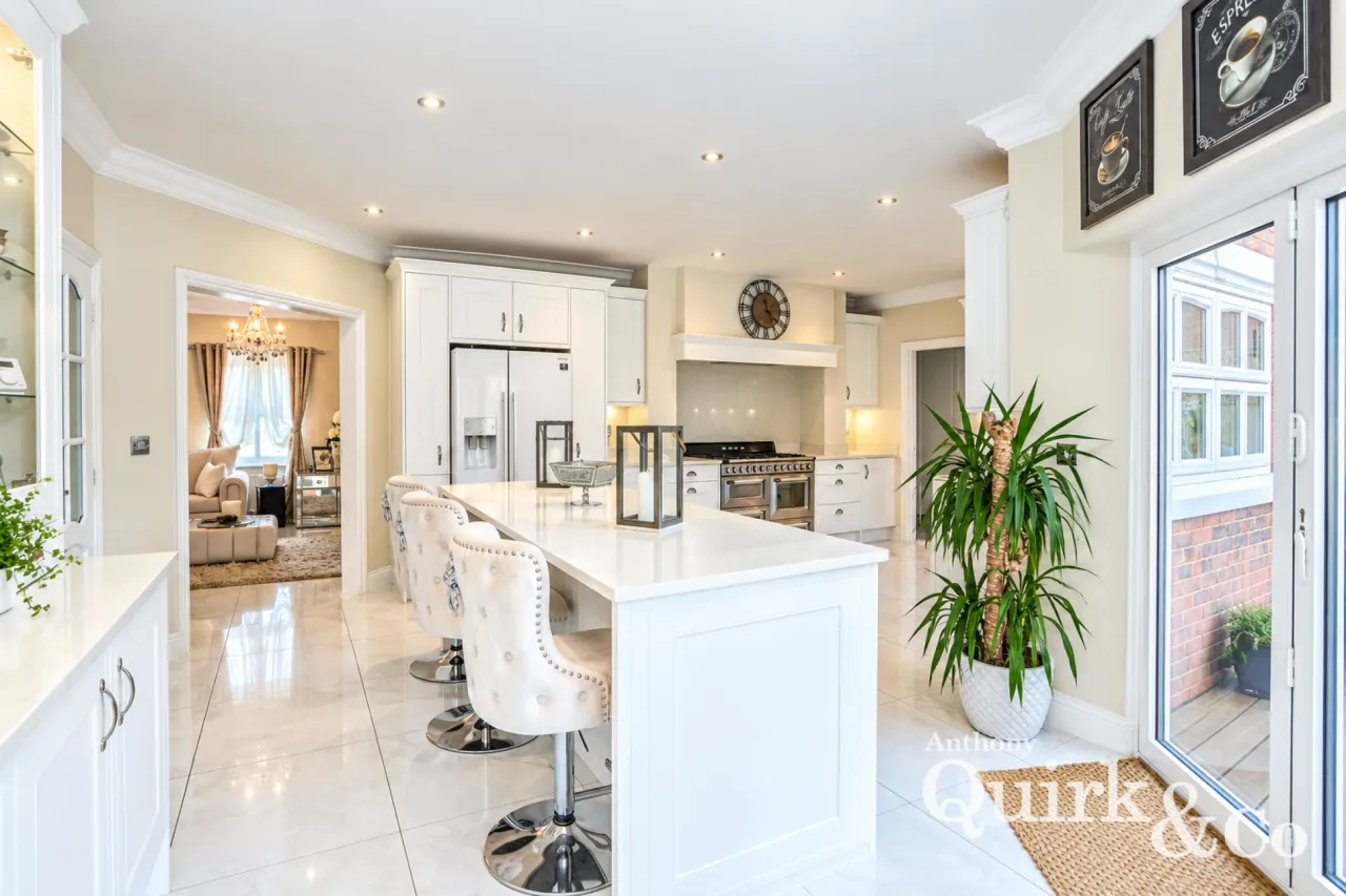 Furtherwick Road, Canvey Island, SS8, photo 5
