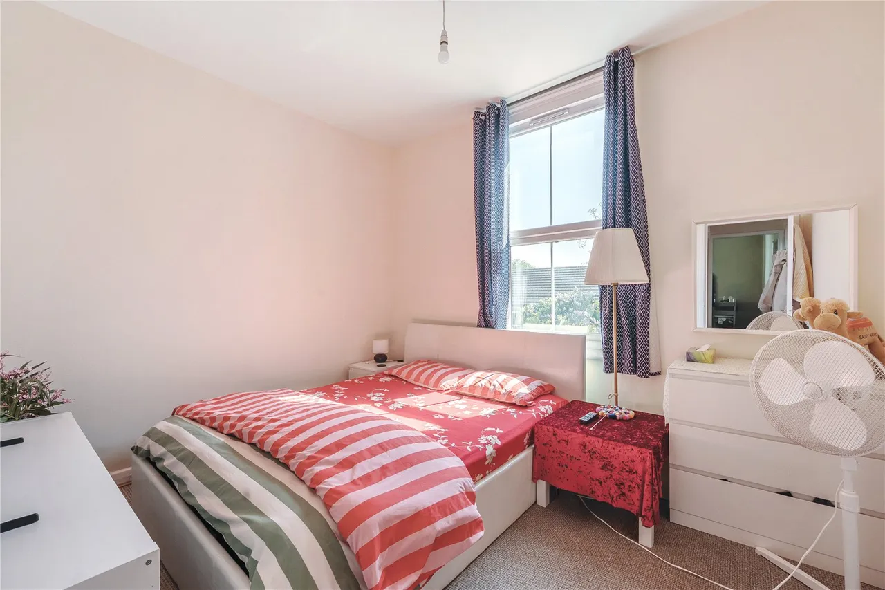 31 Ashley Road, Epsom, Surrey, KT18 5BD, photo 6