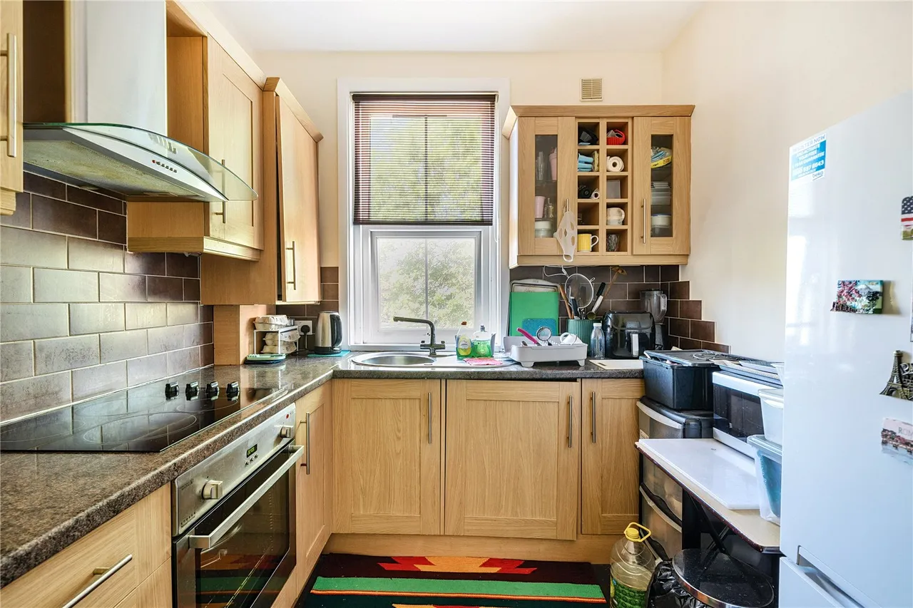31 Ashley Road, Epsom, Surrey, KT18 5BD, photo 5
