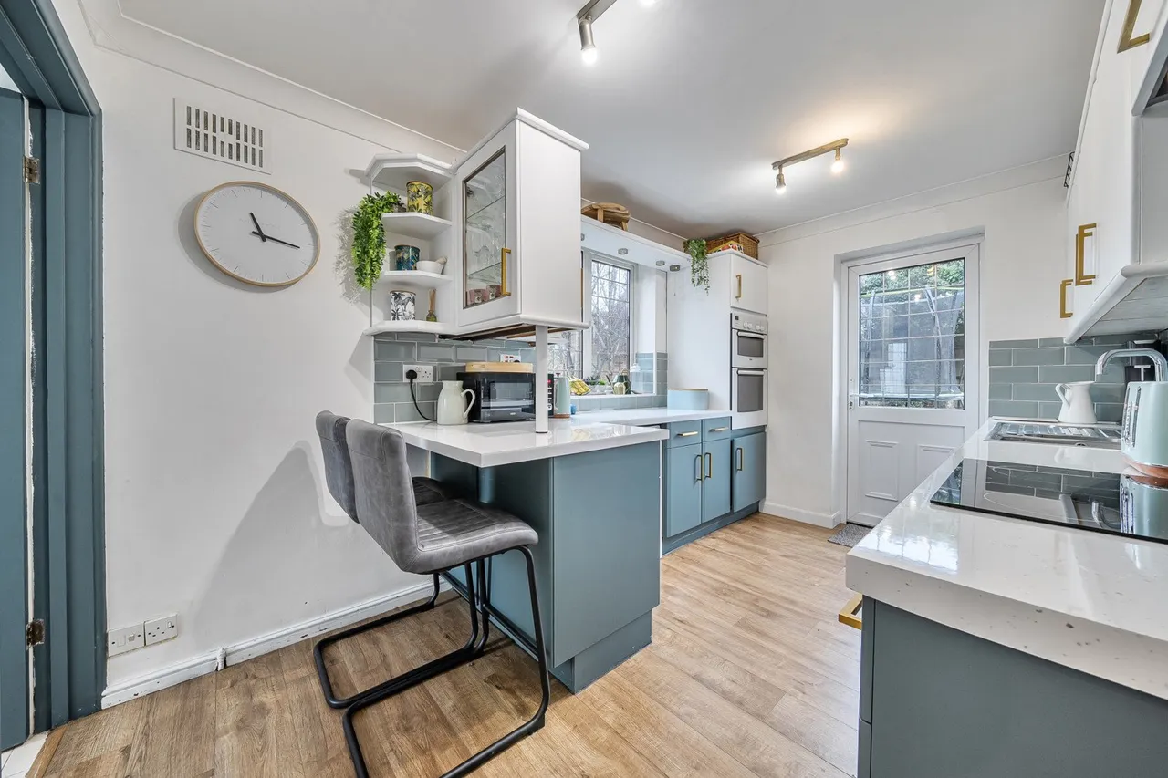 Brampton Road, DA7, photo 18