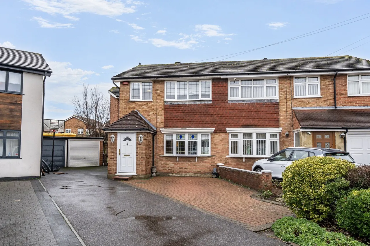 Brampton Road, DA7, photo 4