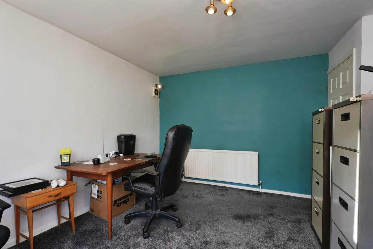 Thorndene Way, Bradford, BD4, photo 7