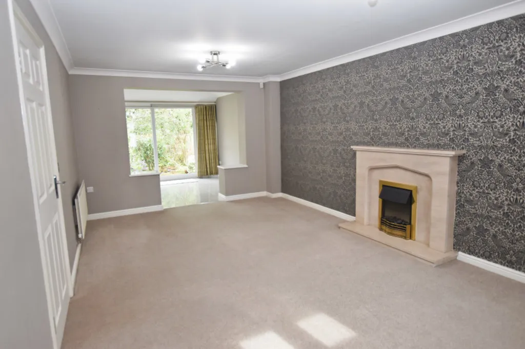 Sandbrook Close, Hinstock, photo 3