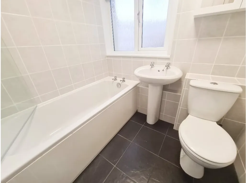 Christchurch Place, East Kilbride, G75, photo 5