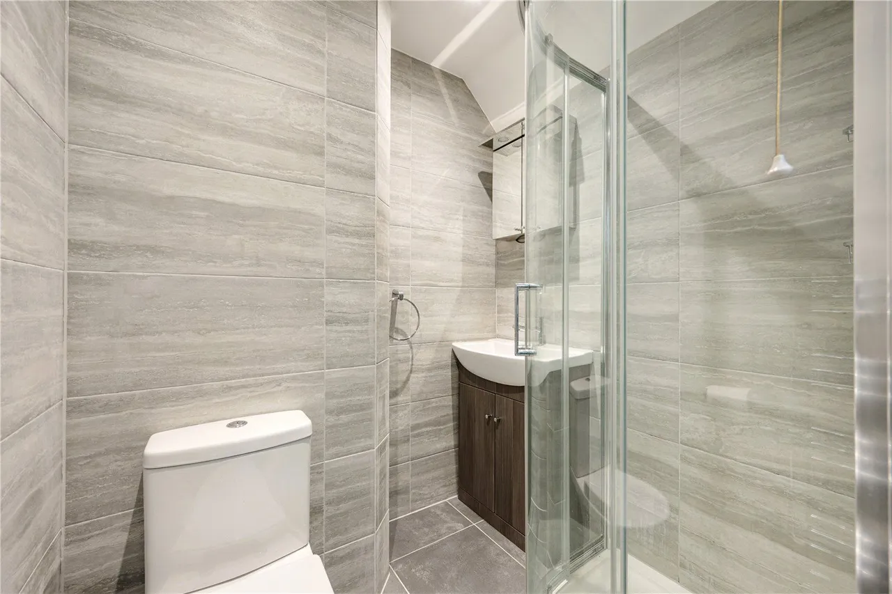 Chevet Lane, Wakefield, WF2, photo 21