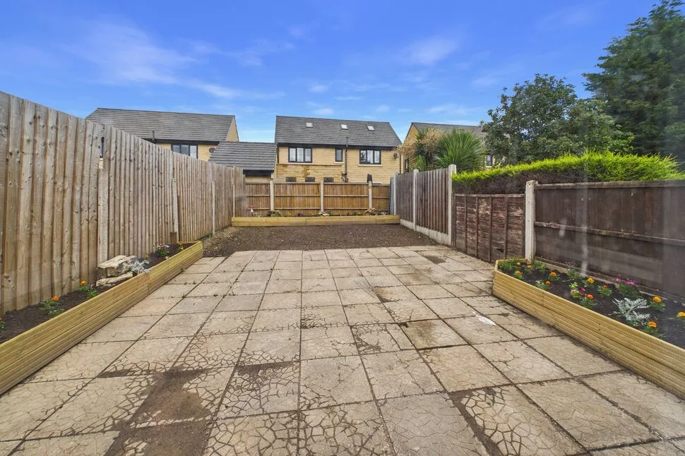 Grasby Court, Bramley, South Yorkshire, S66, photo 2