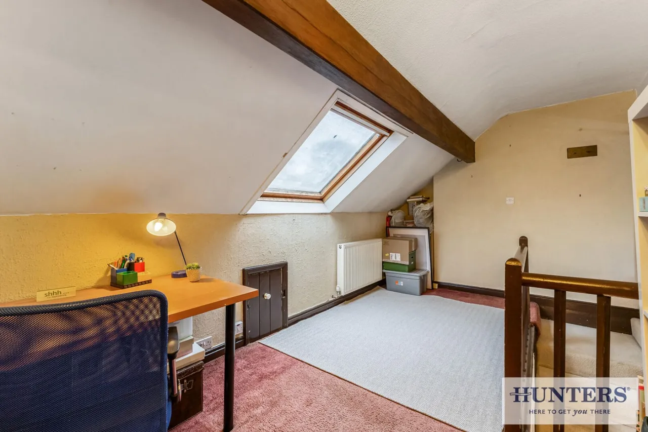Rufford Avenue, Yeadon, LS19, photo 11