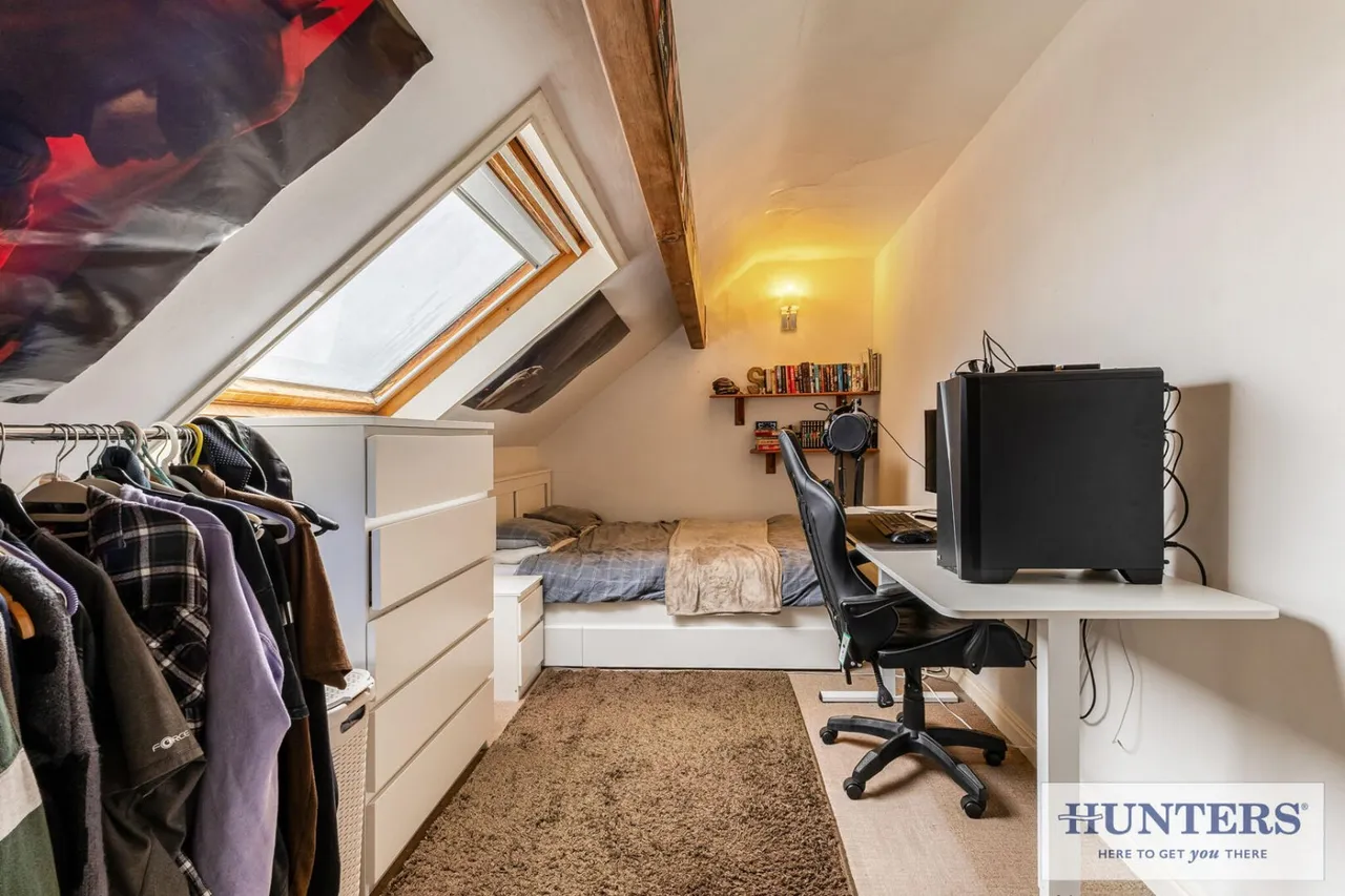 Rufford Avenue, Yeadon, LS19, photo 12