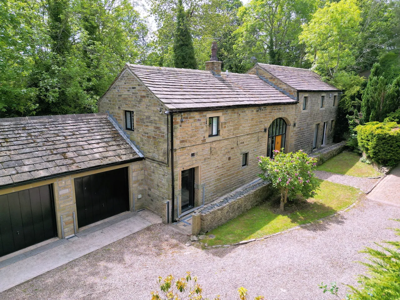 Woodsome Road, Fenay Bridge, HD8, photo 21
