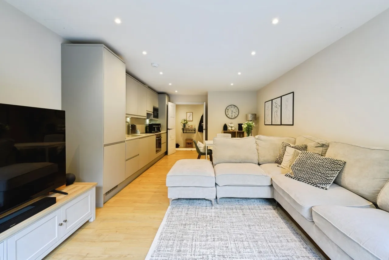 Firs Road, Kenley, CR8, photo 6
