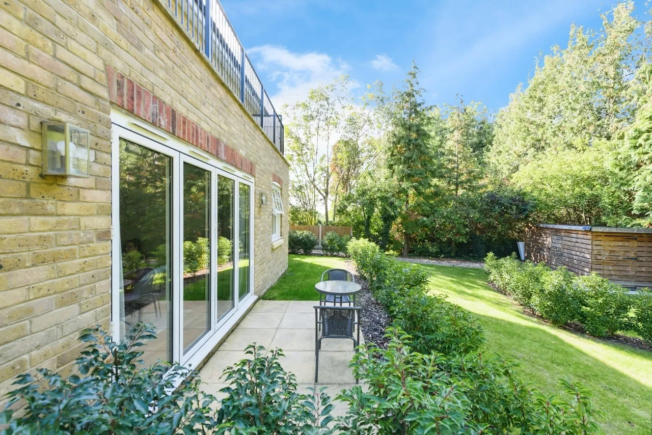 Firs Road, Kenley, CR8, photo 17
