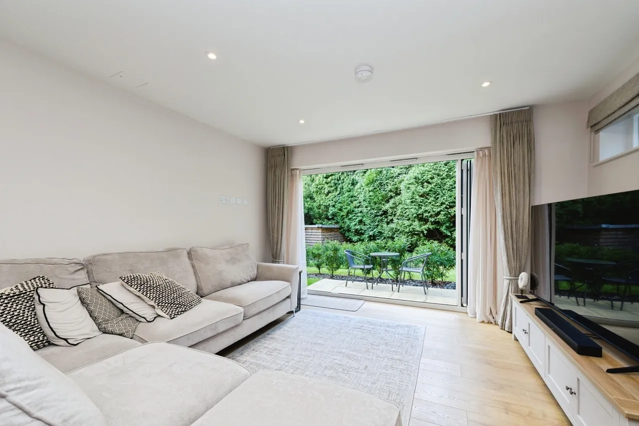 Firs Road, Kenley, CR8, photo 4