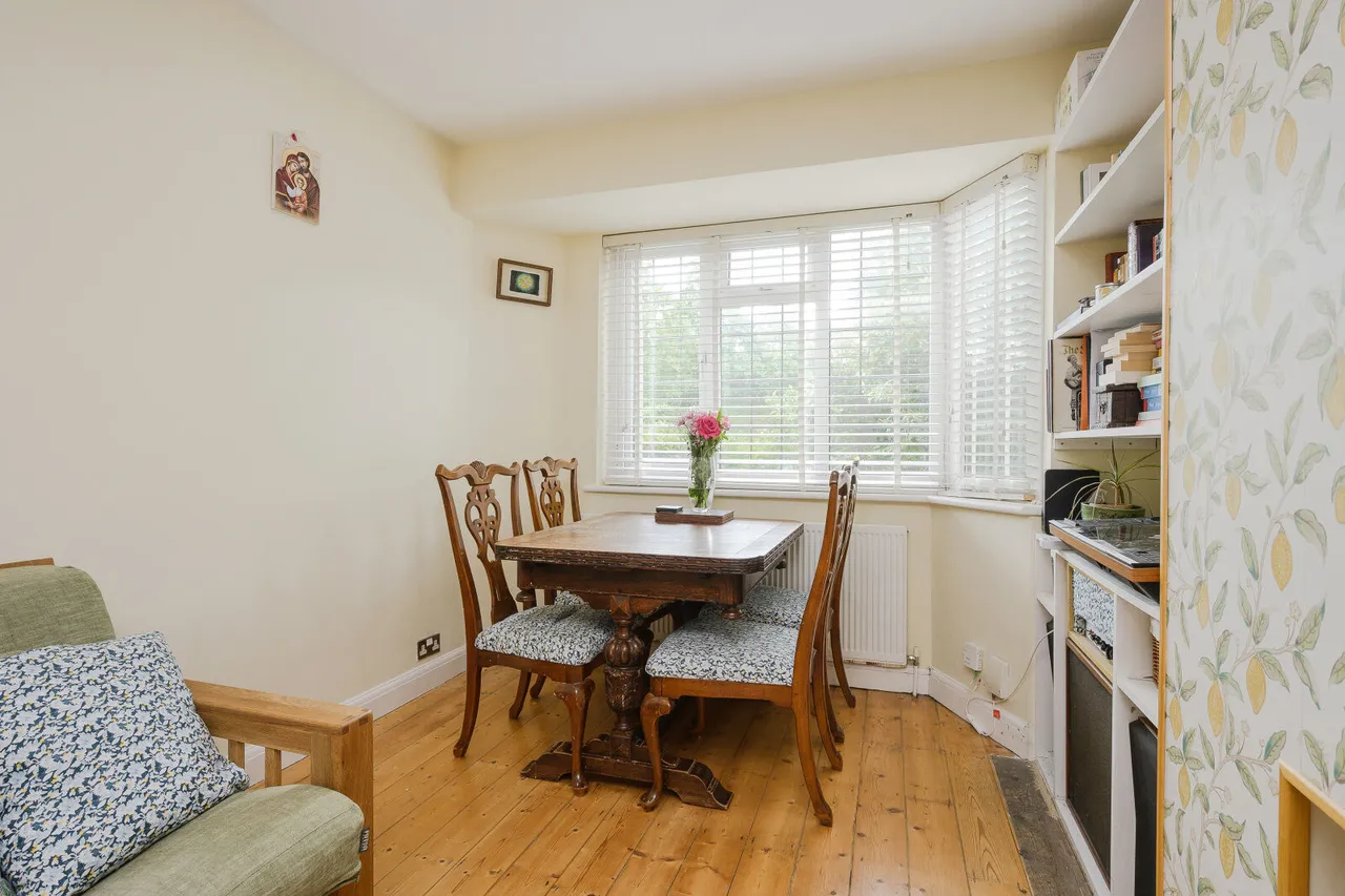 Kingston Road, London, SW19, photo 6