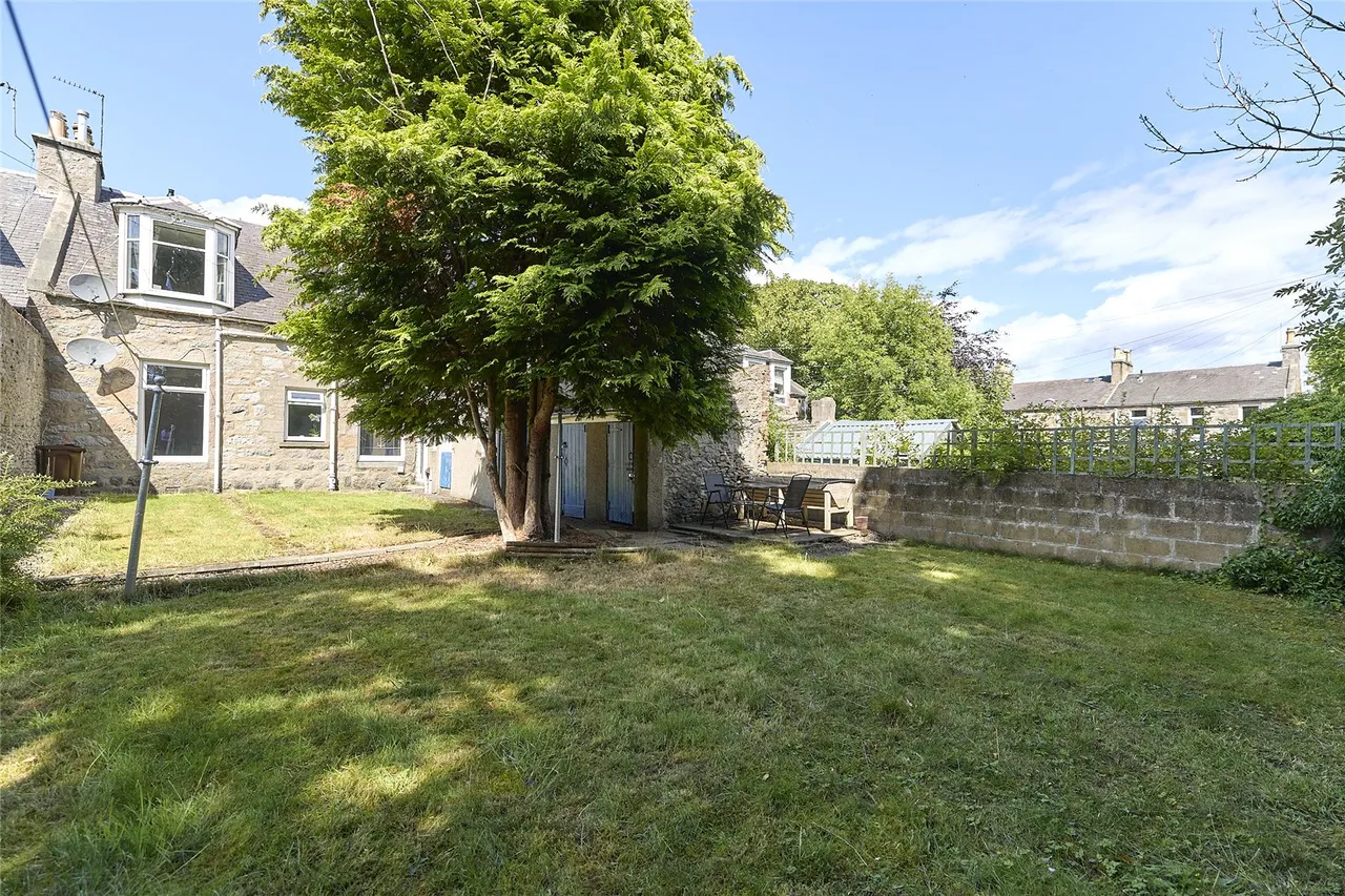 Chestnut Row, Aberdeen, AB25, photo 19