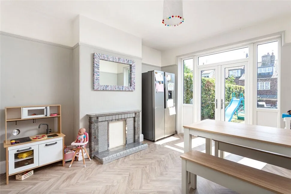 Rosedale Avenue, York, North Yorkshire, YO26, photo 3