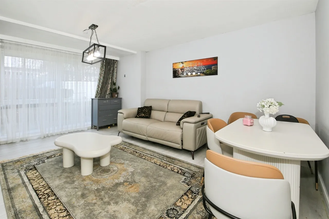 1 bed flat for sale, Park Road, Peterborough, PE1
