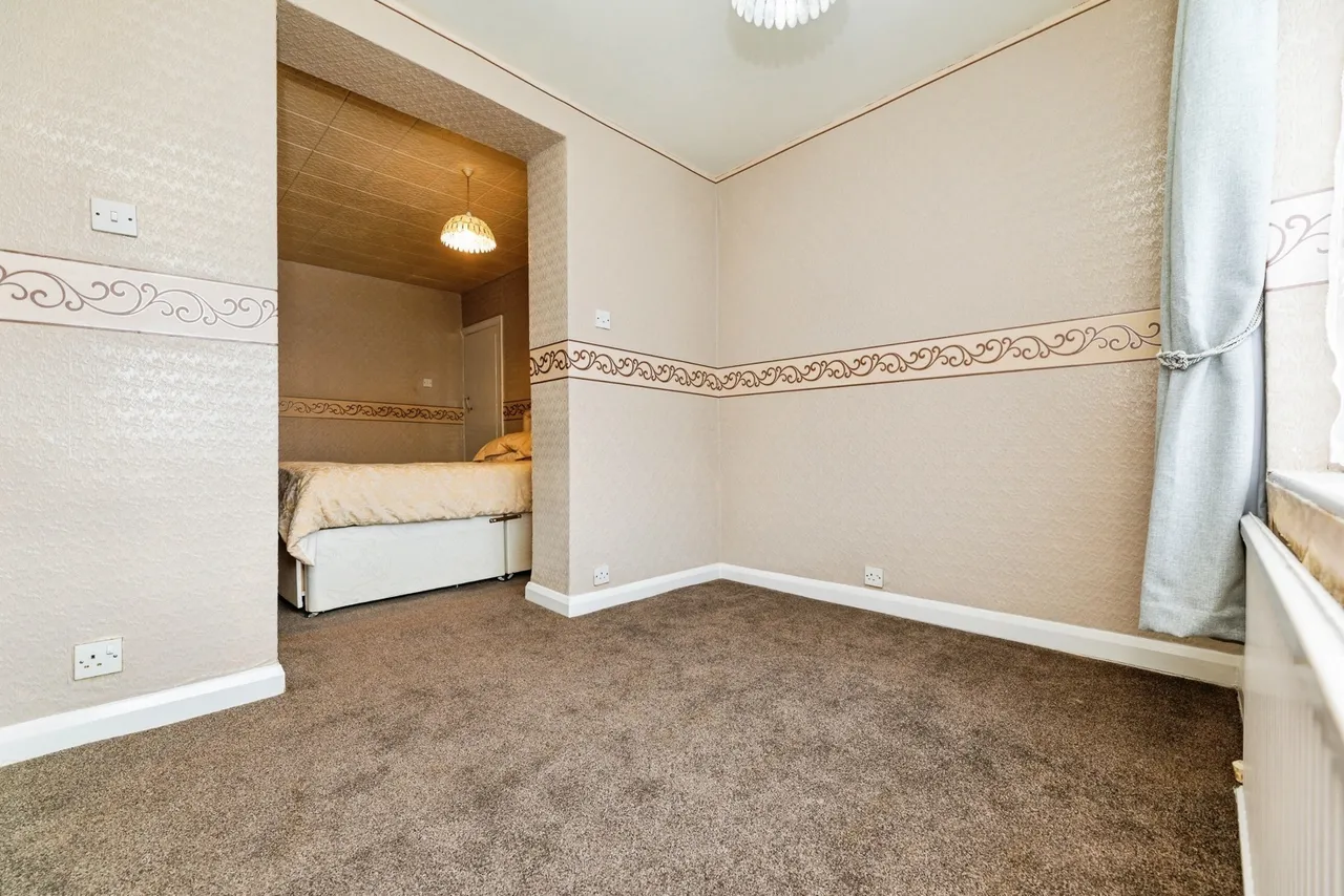 Martin Crescent, Sheffield, S5, photo 15