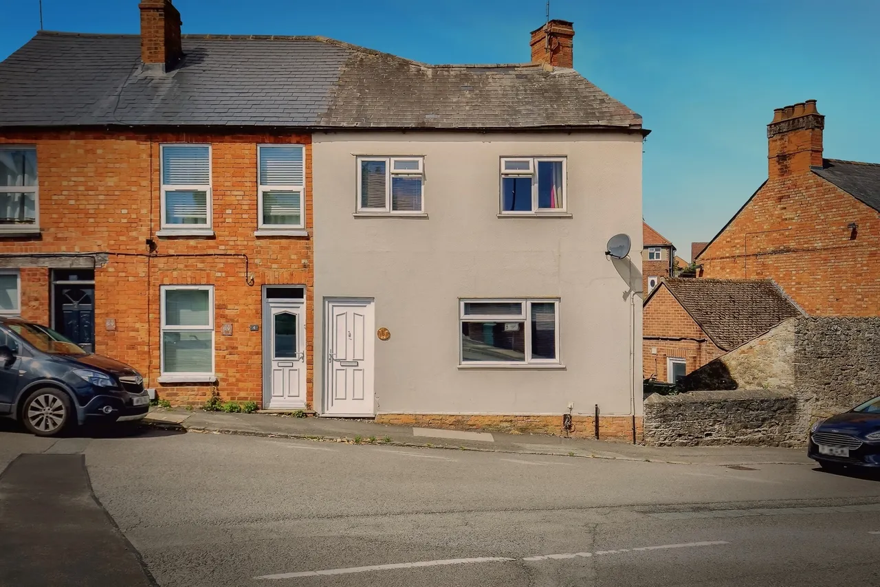 North Street, Raunds, photo 2