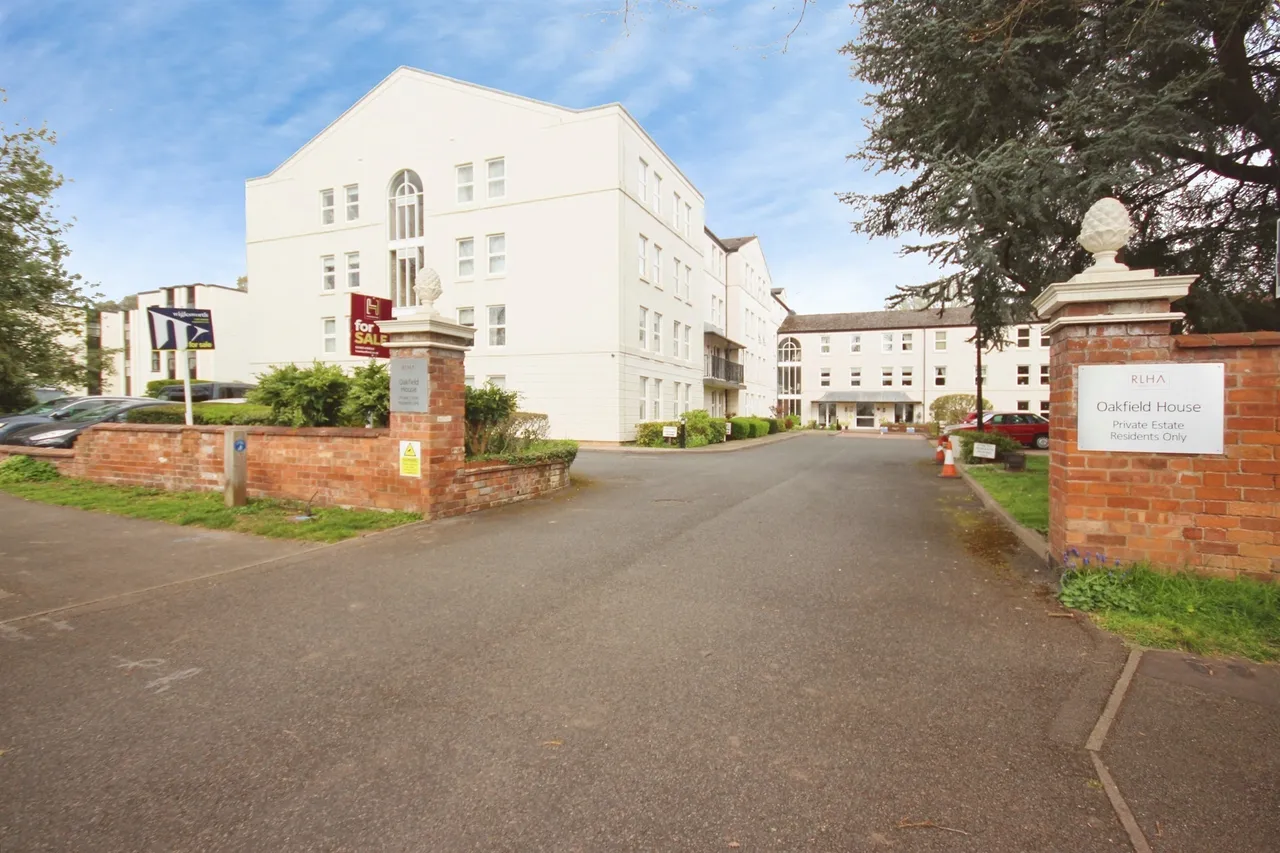 1 bed flat for sale, Binswood Avenue, Leamington Spa, CV32