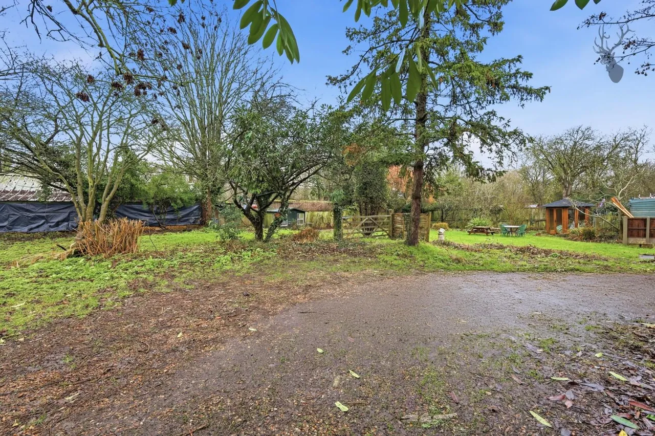 Lambourne Road, Chigwell, IG7, photo 20
