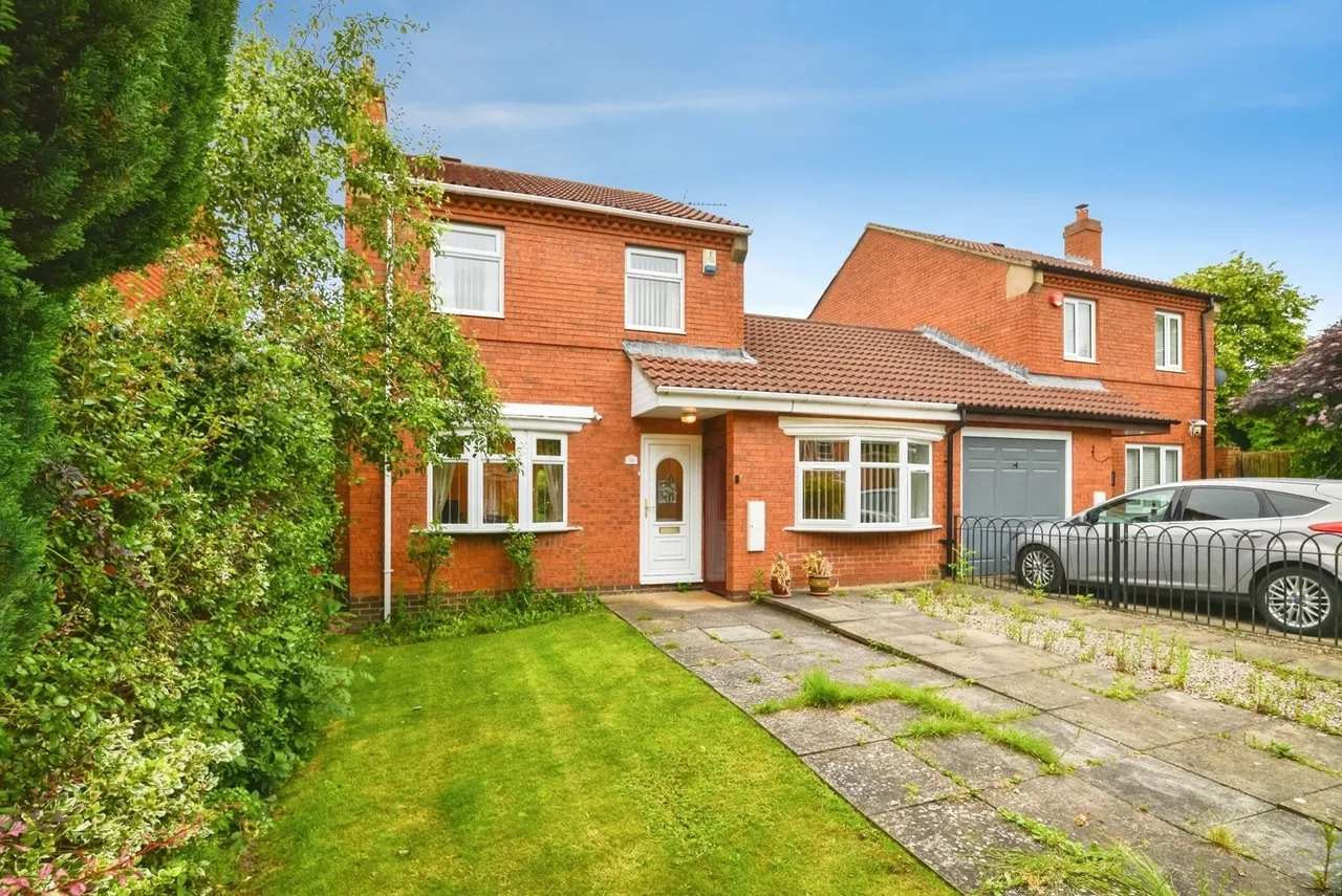 3 bed house for sale — Swallowfields, Coulby Newham, Middlesbrough, North Yorkshire, TS8