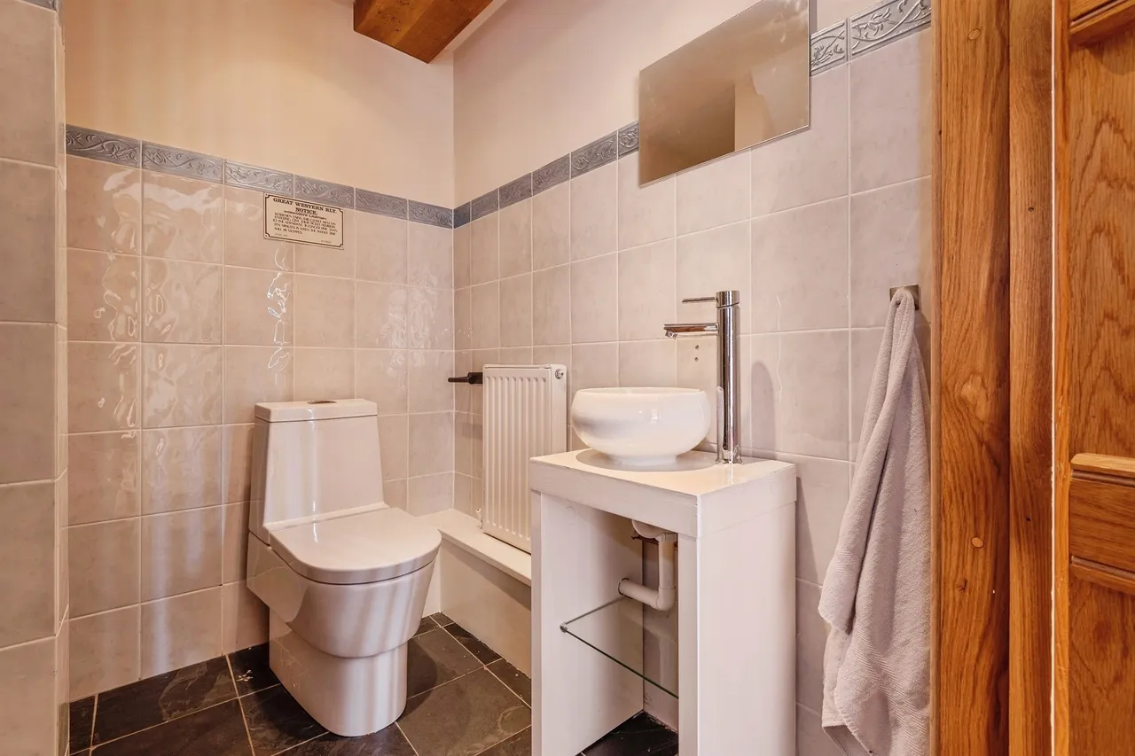 Huish Barns, Washford, TA23, photo 13