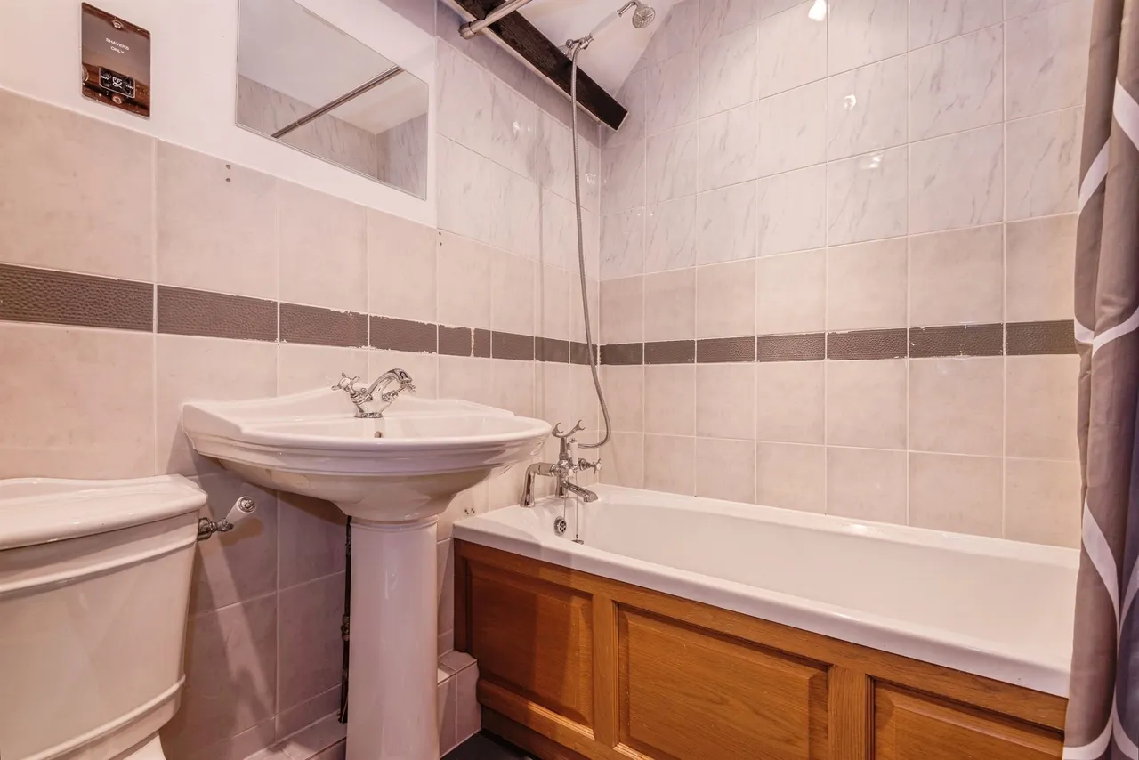 Huish Barns, Washford, TA23, photo 14