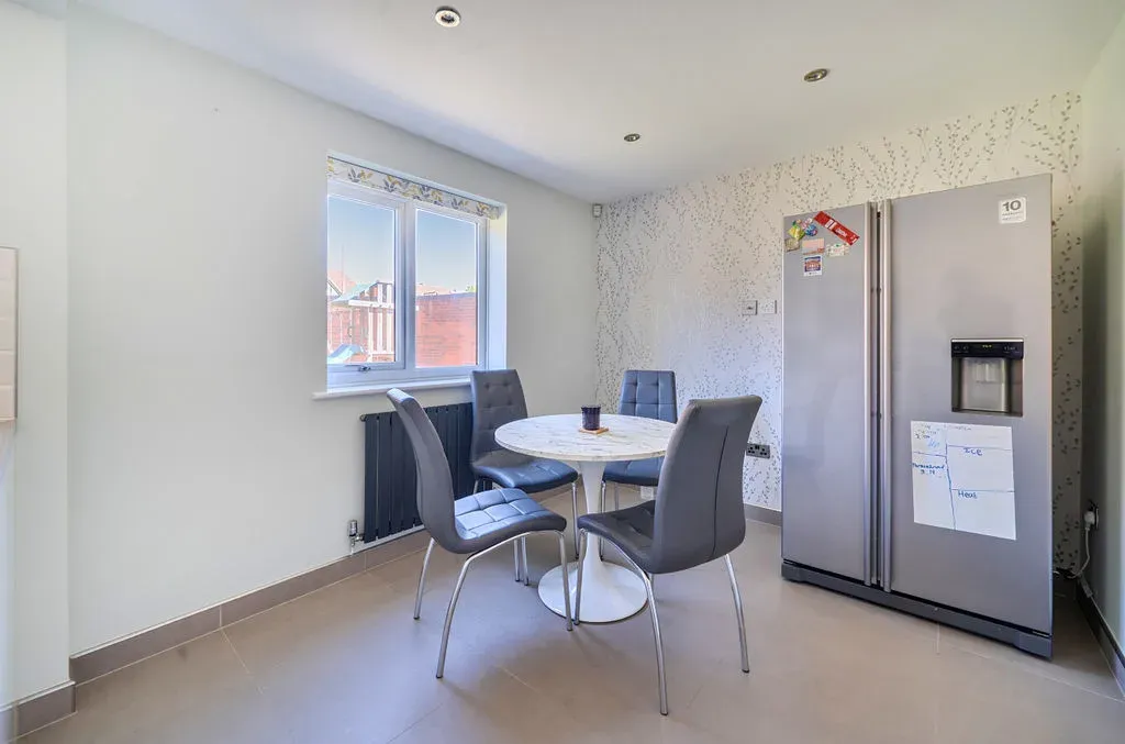Braford Gardens, Shenley Brook End, Milton Keynes, Buckinghamshire, MK5 7HY, photo 5