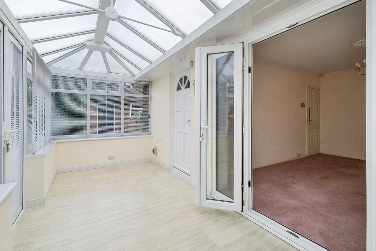 Ashbrook Close, Denton, Manchester, Greater Manchester, M34, photo 4
