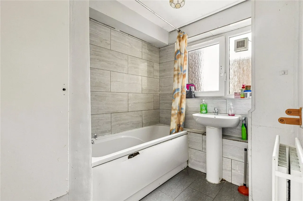 Queens Drive, London, N4, photo 7