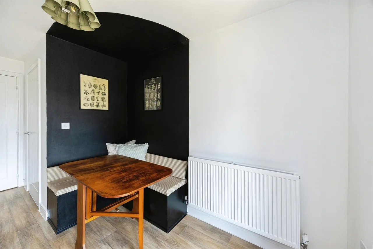 Hop Lane, Kingsnorth, Ashford, photo 11