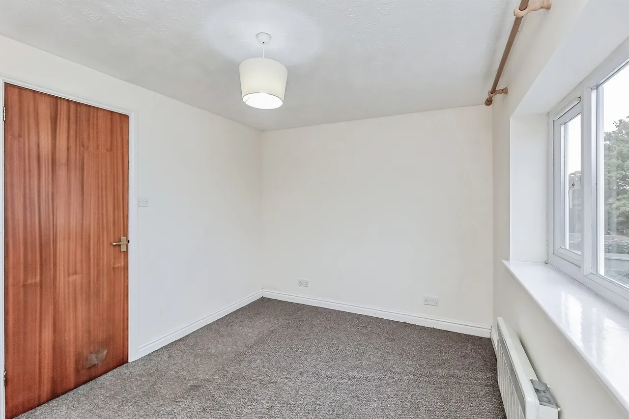 Pinewood Avenue, Peterborough, PE7, photo 14