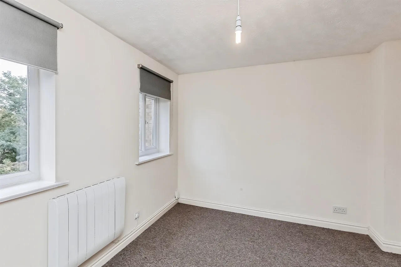 Pinewood Avenue, Peterborough, PE7, photo 11