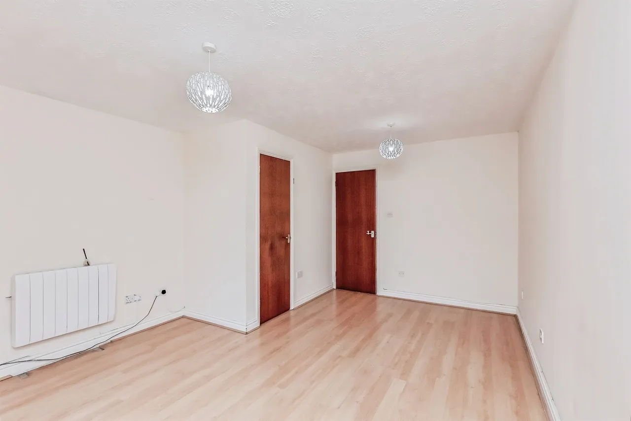 Pinewood Avenue, Peterborough, PE7, photo 8