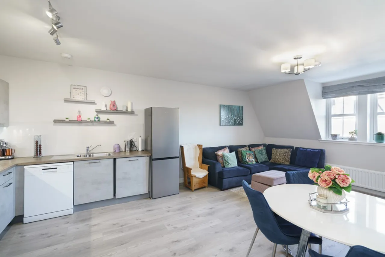 Perwinnes Crescent, Aberdeen, photo 5