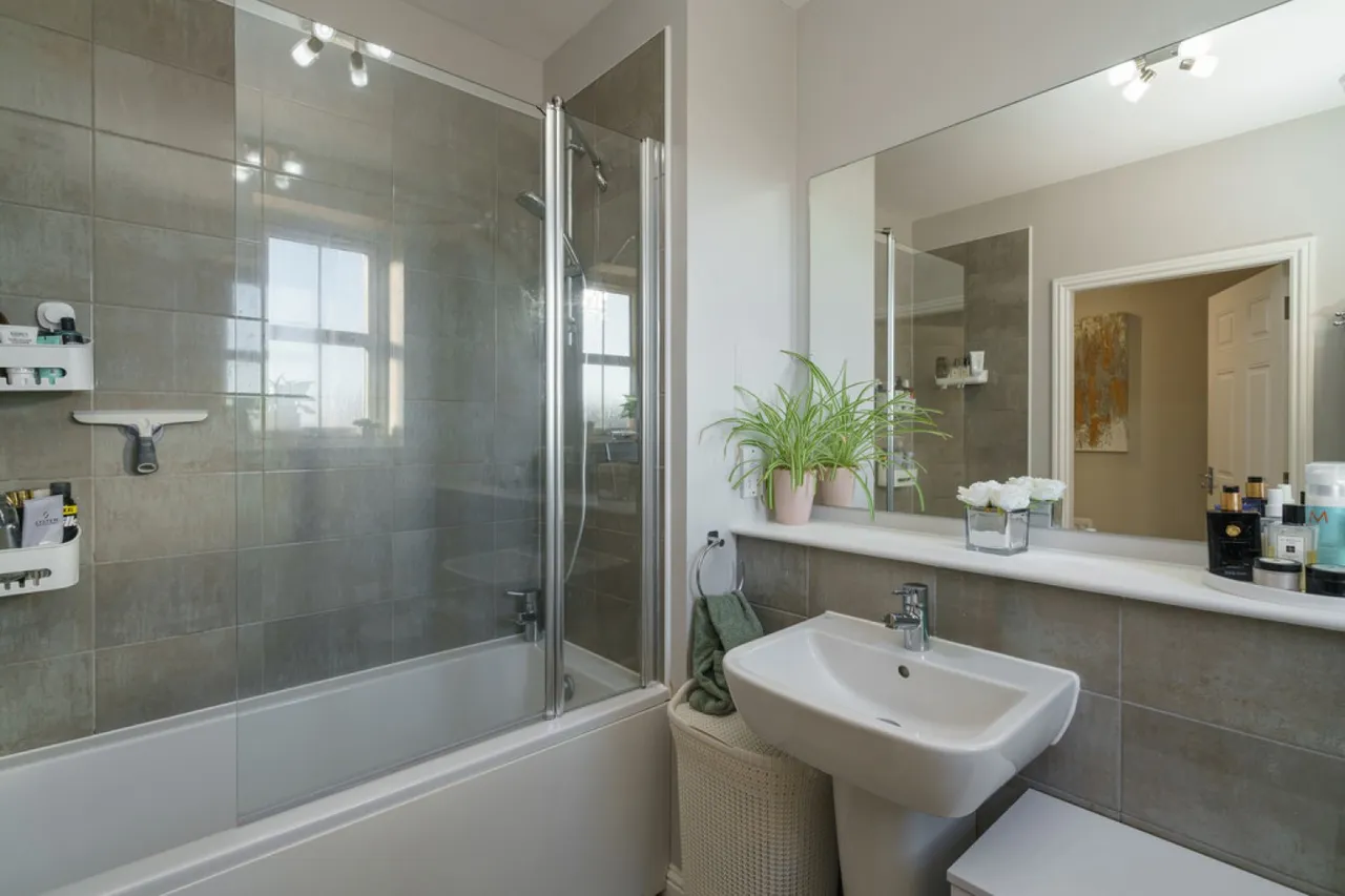 Perwinnes Crescent, Aberdeen, photo 9