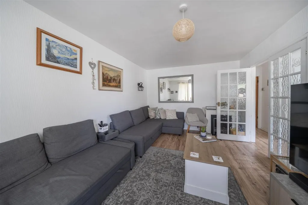 Carlton Road, Caversham, photo 3