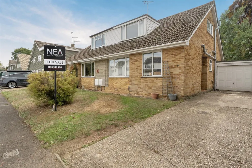 3 bed house for sale, Carlton Road, Caversham