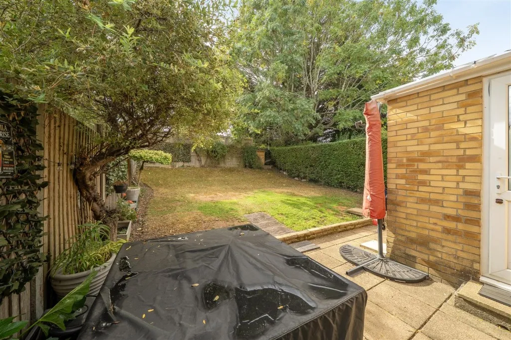 Carlton Road, Caversham, photo 21
