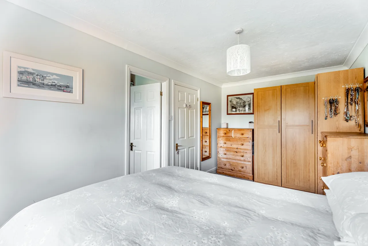 Wendover Road, Weston Turville, photo 25