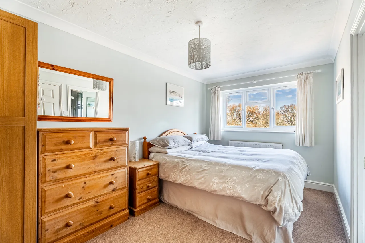 Wendover Road, Weston Turville, photo 23