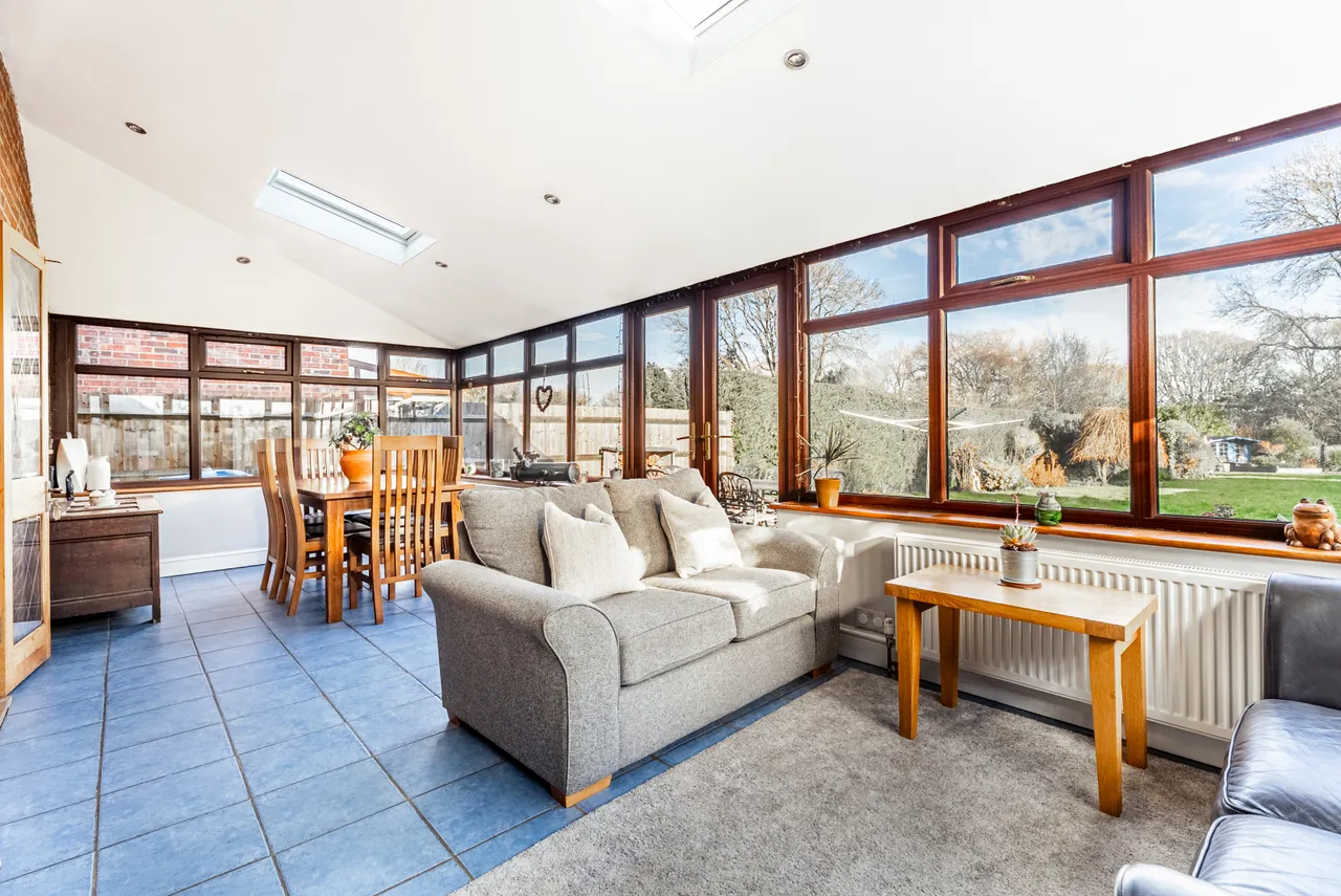 Wendover Road, Weston Turville, photo 11