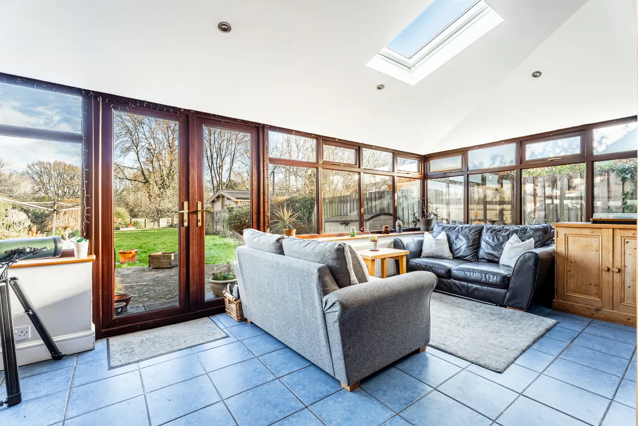 Wendover Road, Weston Turville, photo 13