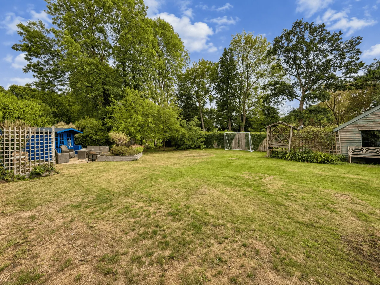 Wendover Road, Weston Turville, photo 9
