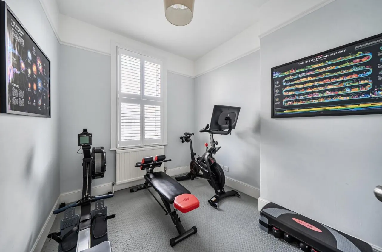 Ardgowan Road, London, SE6, photo 13