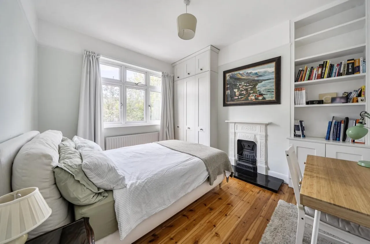 Ardgowan Road, London, SE6, photo 11